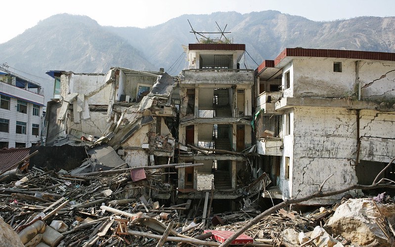 How do earthquakes shape economic behavior?